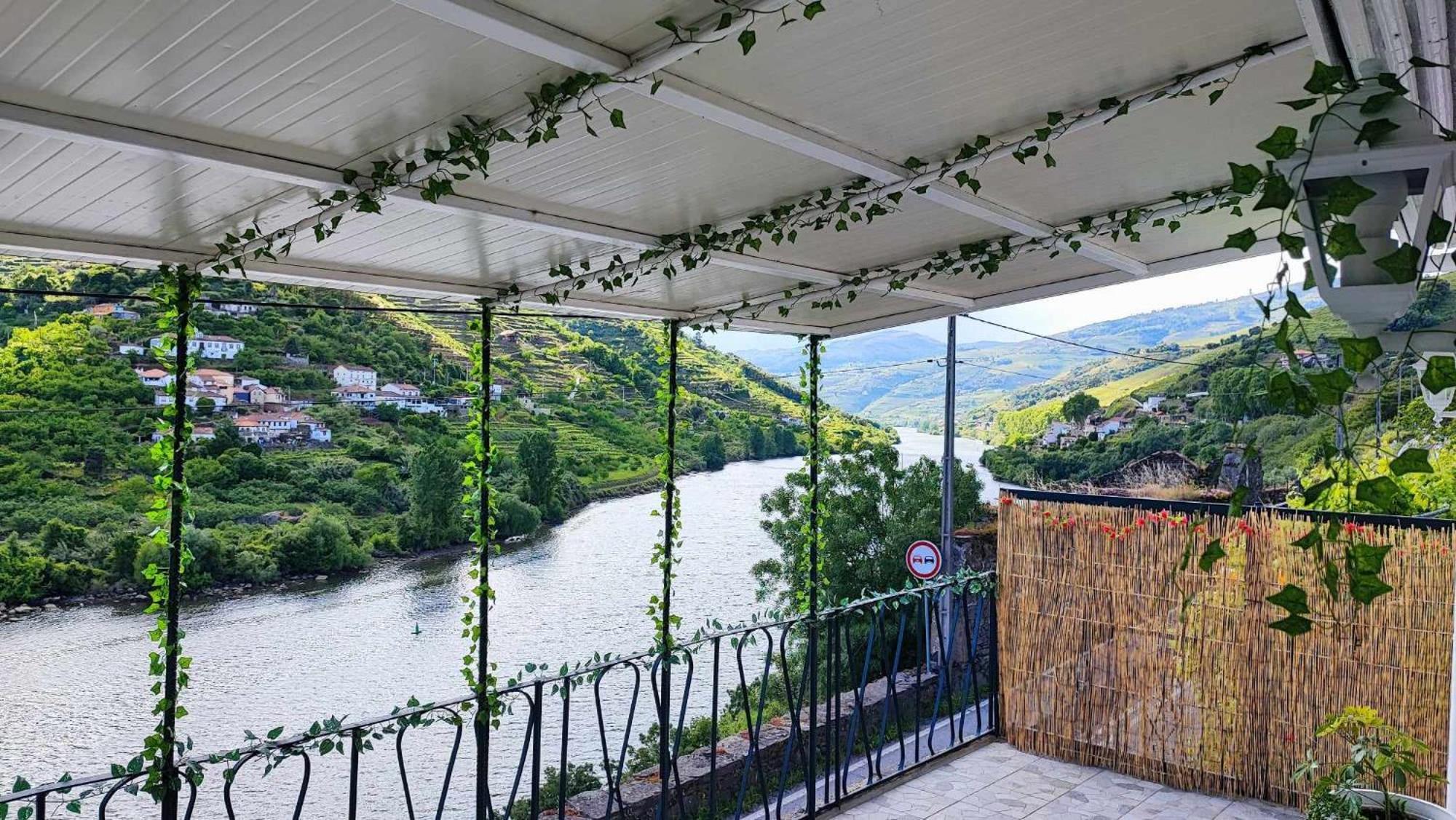 The River House Peso da Régua Eksteriør bilde